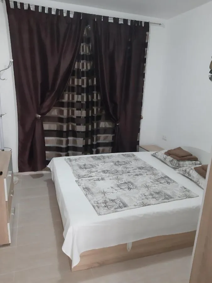 Апартамент Релакс В Грийн Лайф,Созопол Apartament