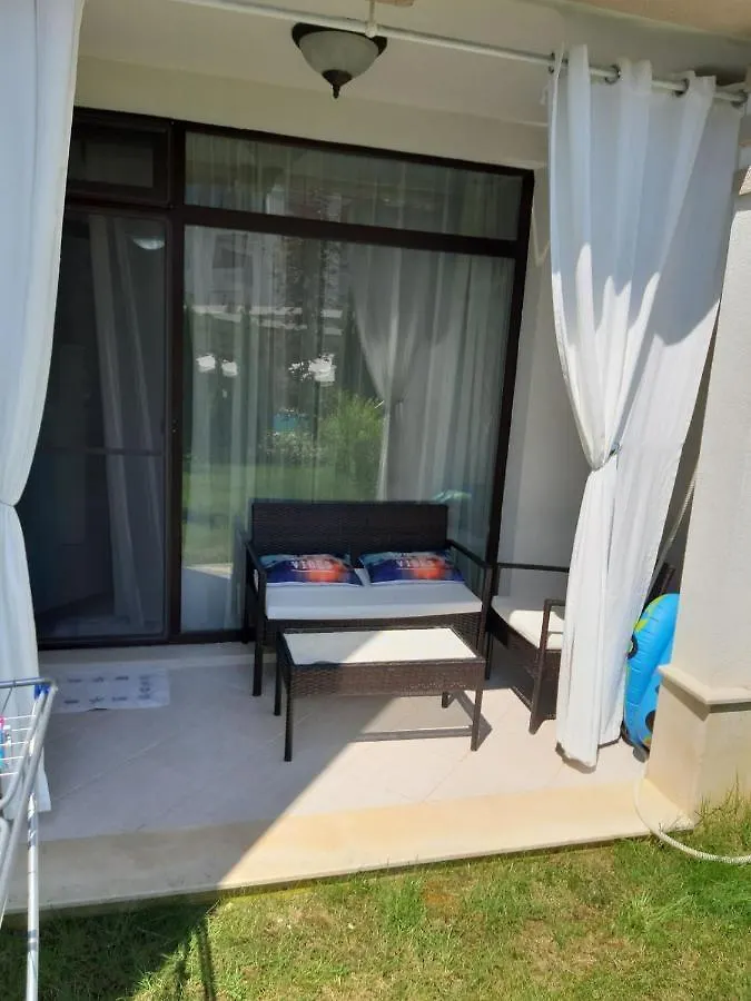 Апартамент Релакс В Грийн Лайф,Созопол Apartament Sozopol